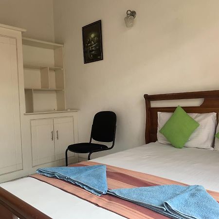 360 Beach Residence Negombo Buitenkant foto
